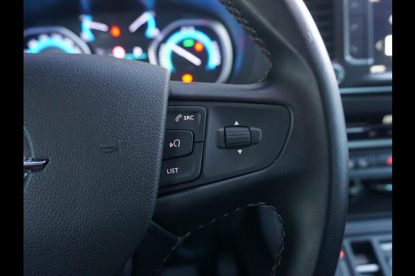 Opel Zafira-e Life 75 kWh 6-persoons VIP uitvoering, voorzien van alle opties Opel Zafira-e Life 75 kWh 6-persoons VIP uitvoering, voorzien van alle opties