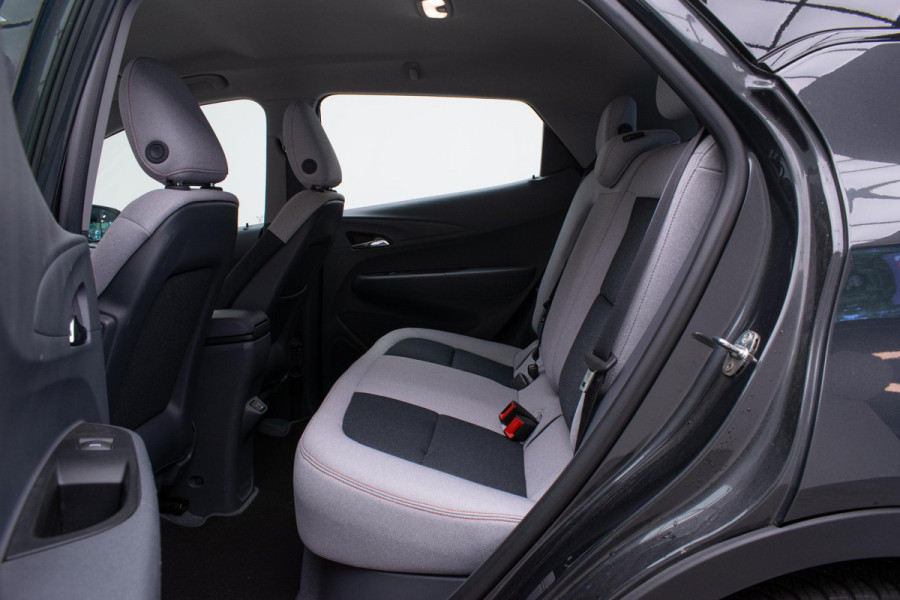 Opel Ampera-E Business vrd 60 kWh |Stuurverwarming|Carplay| Opel Ampera-E Business vrd 60 kWh |Stuurverwarming|Carplay|