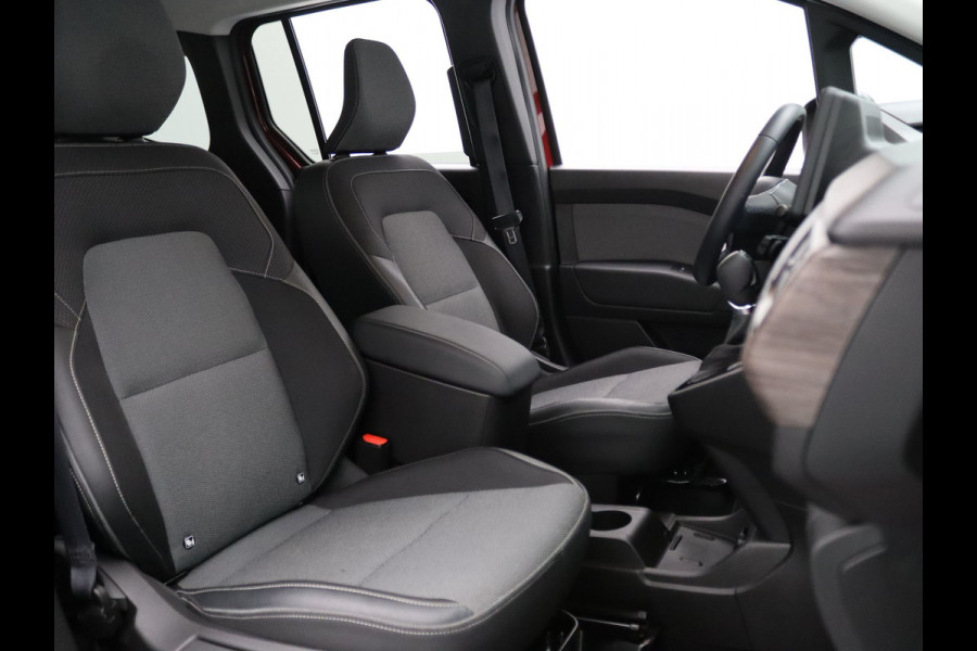 Renault Kangoo TCe 130pk Nordic Line EDC/Automaat Adapt. Cruise | Camera | Climate | Navi | Parksens. | Stoelverw.