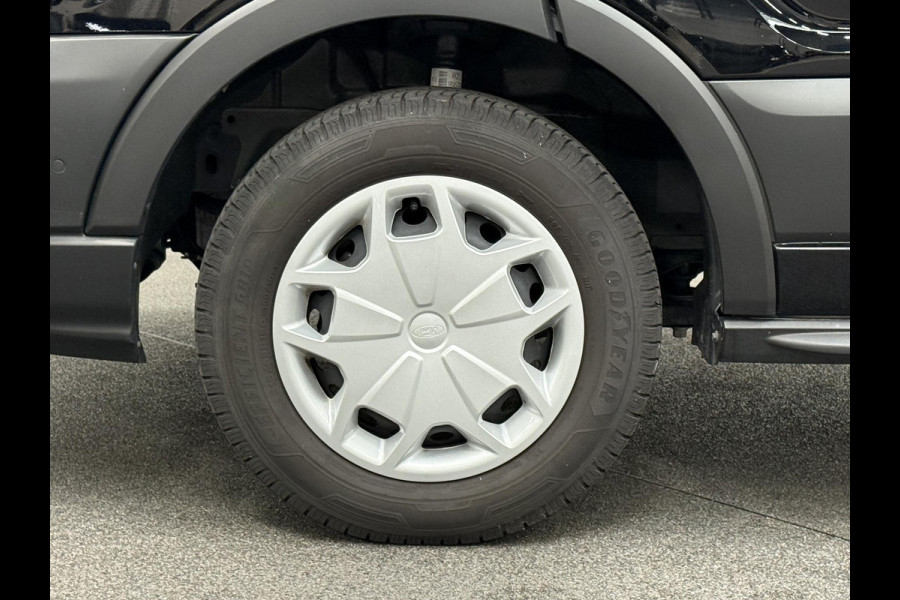 Ford Transit 310 2.0 TDCI L2H2 Trend Automaat Navigatie DAB PDC Airco Camera Carplay