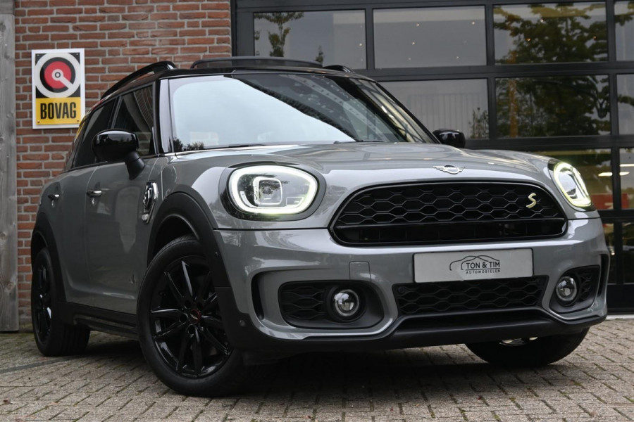 MINI Countryman 2.0 Cooper S E ALL4 BLACK JCW John Works Pano Leder A.Cruise '20