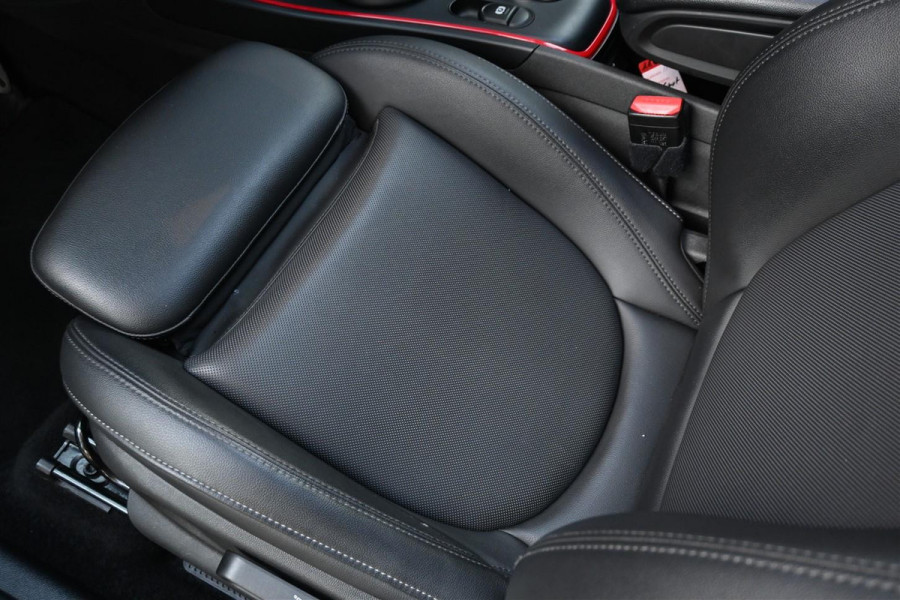 MINI Countryman 2.0 Cooper S E ALL4 BLACK JCW John Works Pano Leder A.Cruise '20