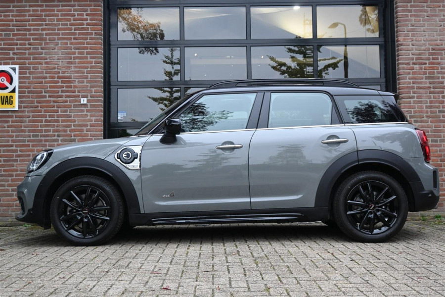 MINI Countryman 2.0 Cooper S E ALL4 BLACK JCW John Works Pano Leder A.Cruise '20