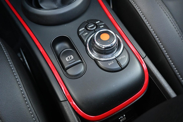 MINI Countryman 2.0 Cooper S E ALL4 BLACK JCW John Works Pano Leder A.Cruise '20