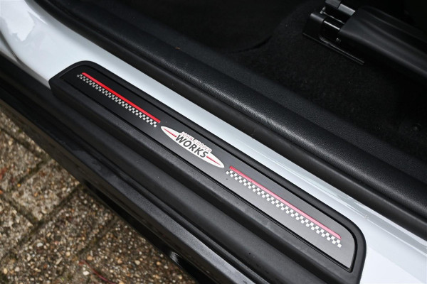 MINI Countryman 2.0 Cooper S E ALL4 John Works JCW BlackPack YoursLeder '20