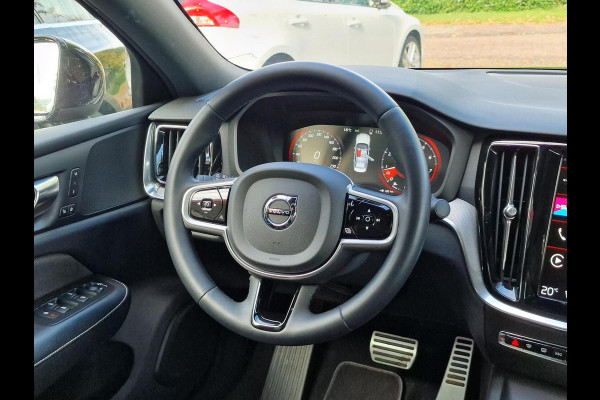 Volvo S60 2.0 B3 R-Design|Trekhaak|19-inch|Memory-stoelen|digi-dash|LED-koplampen| Volvo S60 2.0 B3 R-Design|Trekhaak|19-inch|Memory-stoelen|digi-dash|LED-koplampen|