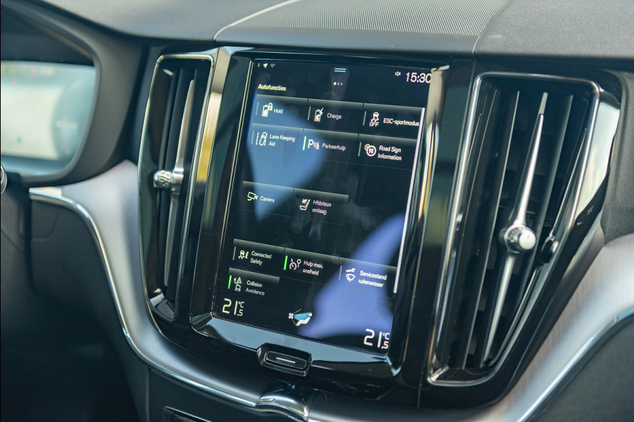 Volvo XC60 T6 Aut. Inscription Panoramadak Parkeercamera 340pk