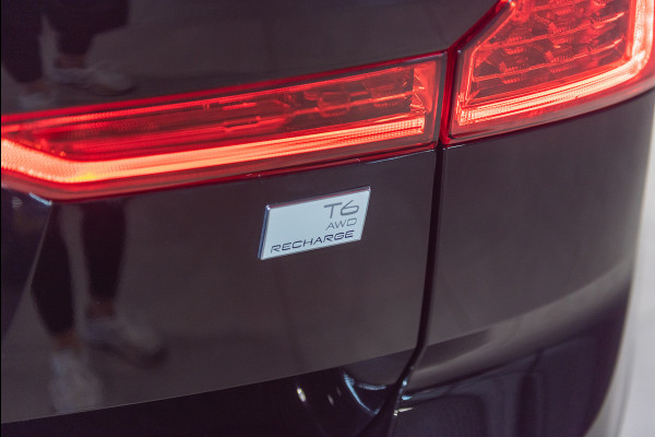 Volvo XC60 T6 Aut. Inscription Panoramadak Parkeercamera 340pk