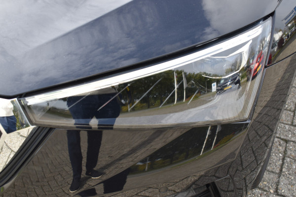 Škoda SCALA 1.0 TSI Business Edition Automaat / Panoramadak / Parkeerhulp / Virtual Cockpit / LED/ Climate Control Škoda SCALA 1.0 TSI Business Edition Automaat / Panoramadak / Parkeerhulp / Virtual Cockpit / LED/ Climate Control