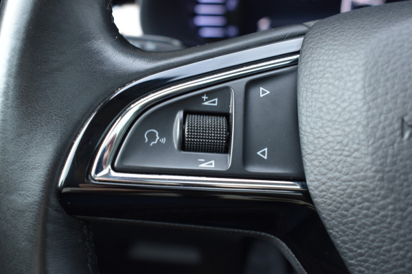 Škoda SCALA 1.0 TSI Business Edition Automaat / Panoramadak / Parkeerhulp / Virtual Cockpit / LED/ Climate Control Škoda SCALA 1.0 TSI Business Edition Automaat / Panoramadak / Parkeerhulp / Virtual Cockpit / LED/ Climate Control