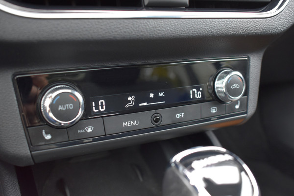 Škoda SCALA 1.0 TSI Business Edition Automaat / Panoramadak / Parkeerhulp / Virtual Cockpit / LED/ Climate Control Škoda SCALA 1.0 TSI Business Edition Automaat / Panoramadak / Parkeerhulp / Virtual Cockpit / LED/ Climate Control