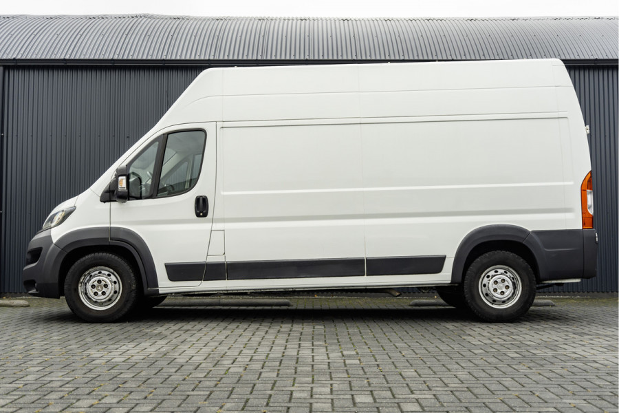 Peugeot Boxer BlueHDI L3H3 | 160PK | Camera | Navigatie | Cruise | Airco | 3T Trekgewicht | PDC | Euro 6
