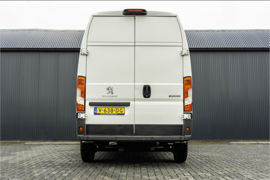 Peugeot Boxer BlueHDI L3H3 | 160PK | Camera | Navigatie | Cruise | Airco | 3T Trekgewicht | PDC | Euro 6