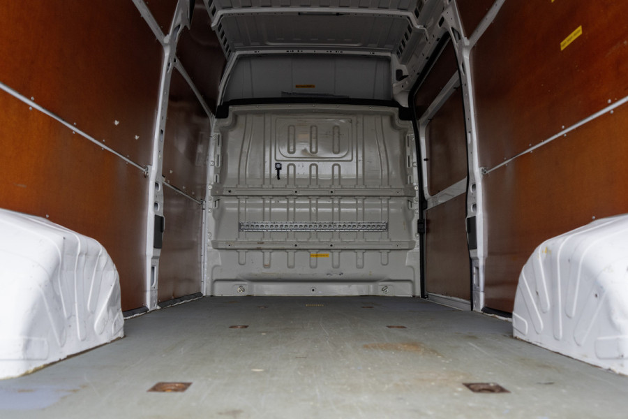 Peugeot Boxer BlueHDI L3H3 | 160PK | Camera | Navigatie | Cruise | Airco | 3T Trekgewicht | PDC | Euro 6