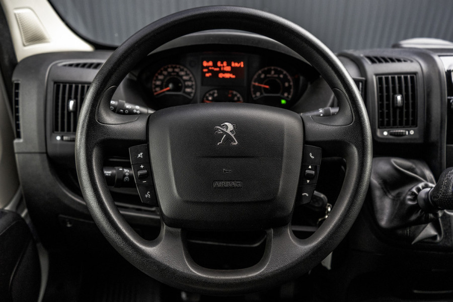 Peugeot Boxer BlueHDI L3H3 | 160PK | Camera | Navigatie | Cruise | Airco | 3T Trekgewicht | PDC | Euro 6