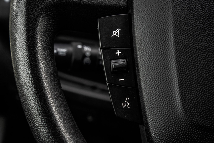 Peugeot Boxer BlueHDI L3H3 | 160PK | Camera | Navigatie | Cruise | Airco | 3T Trekgewicht | PDC | Euro 6