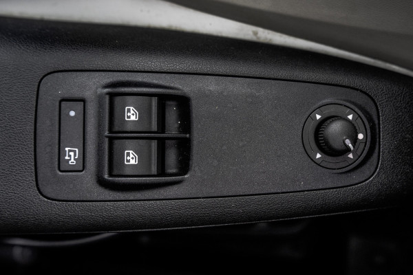 Peugeot Boxer BlueHDI L3H3 | 160PK | Camera | Navigatie | Cruise | Airco | 3T Trekgewicht | PDC | Euro 6