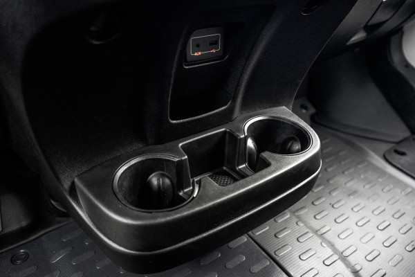 Peugeot Boxer BlueHDI L3H3 | 160PK | Camera | Navigatie | Cruise | Airco | 3T Trekgewicht | PDC | Euro 6