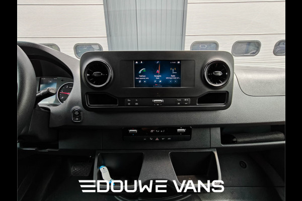 Mercedes-Benz Sprinter 317 L2H2 Vrieswagen Dag en Nacht Gev.Stoel MBUX Koelwagen Nieuwe Koeling 2 jaar Carrier Transicold Garantie.