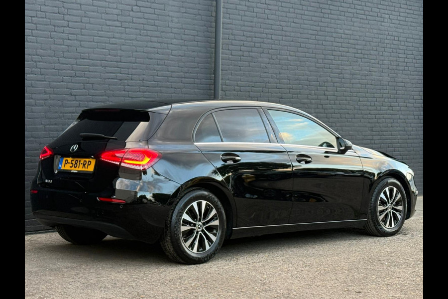 Mercedes-Benz A-Klasse 180 Business Solution AMG | STOEL VERW | CAMERA | CARPLAY | MULTI STUUR | NWE APK Mercedes-Benz A-Klasse 180 Business Solution AMG | STOEL VERW | CAMERA | CARPLAY | MULTI STUUR | NWE APK