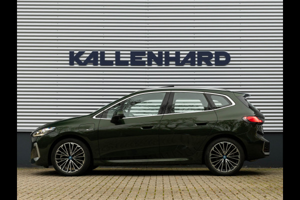 BMW 2 Serie Active Tourer 230e xDrive - Pano - Trekhaak - Memoryzetel - Driving + Parking Ass Prof BMW 2 Serie Active Tourer 230e xDrive - Pano - Trekhaak - Memoryzetel - Driving + Parking Ass Prof