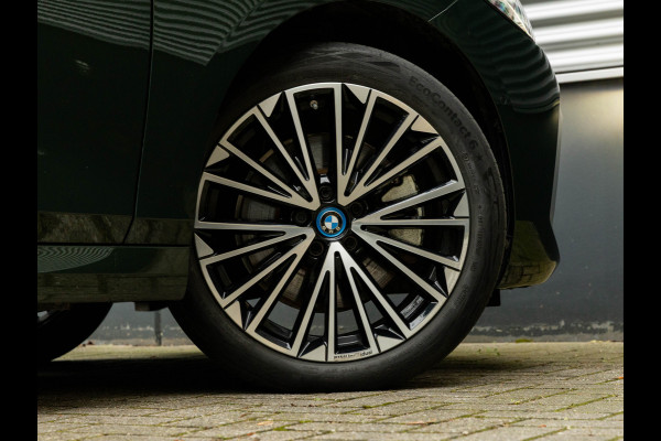 BMW 2 Serie Active Tourer 230e xDrive - Pano - Trekhaak - Memoryzetel - Driving + Parking Ass Prof BMW 2 Serie Active Tourer 230e xDrive - Pano - Trekhaak - Memoryzetel - Driving + Parking Ass Prof