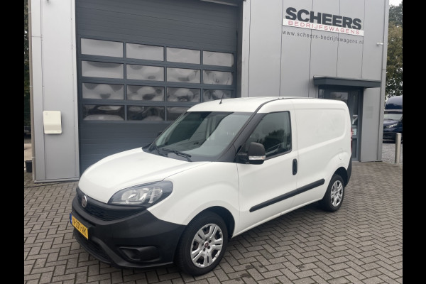 Fiat Doblò 1.6 MJ 105PK airco | navigatie | 3-zits Fiat Doblò 1.6 MJ 105PK airco | navigatie | 3-zits