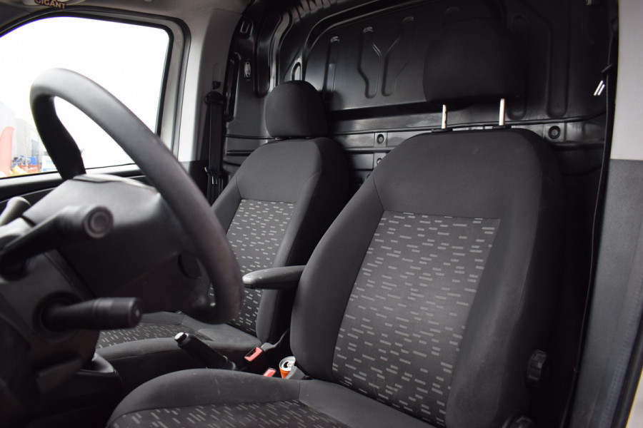 Opel Combo 1.3 CDTi L2H1 Edition | Sortimo Inrichting | Trekhaak | Airco | Cruise Opel Combo 1.3 CDTi L2H1 Edition | Sortimo Inrichting | Trekhaak | Airco | Cruise
