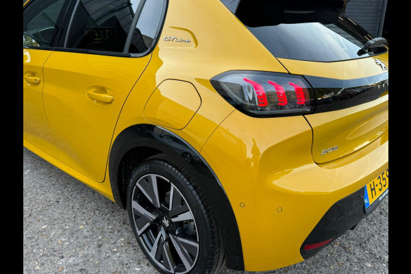 Peugeot 208 1.2 PureTech GT-Line | 1STE EIGENAAR | PANO | CARPLAY | CAMERA | NWE APK