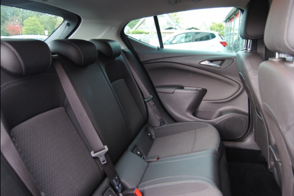 Opel Astra | 150PK 1.4 Innovation Opel Astra | 150PK 1.4 Innovation