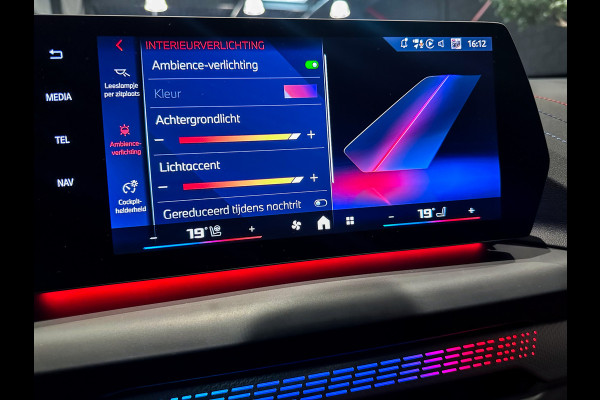 BMW 1-serie M135 xDrive Frozen|H/K|360|HUD|Panorama