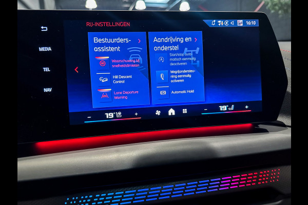 BMW 1-serie M135 xDrive Frozen|H/K|360|HUD|Panorama