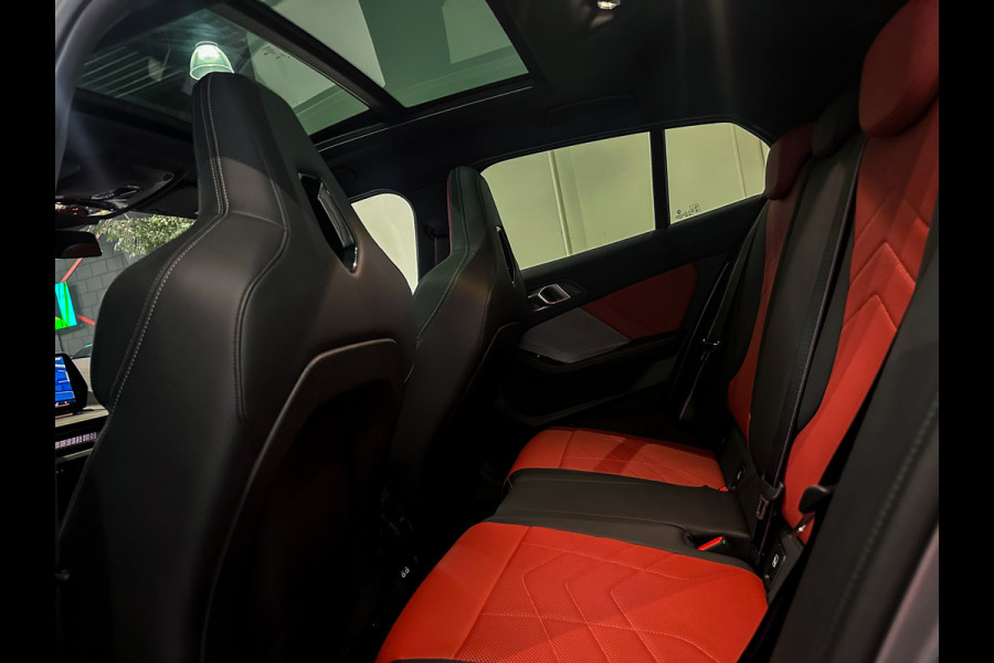 BMW 1-serie M135 xDrive Frozen|H/K|360|HUD|Panorama