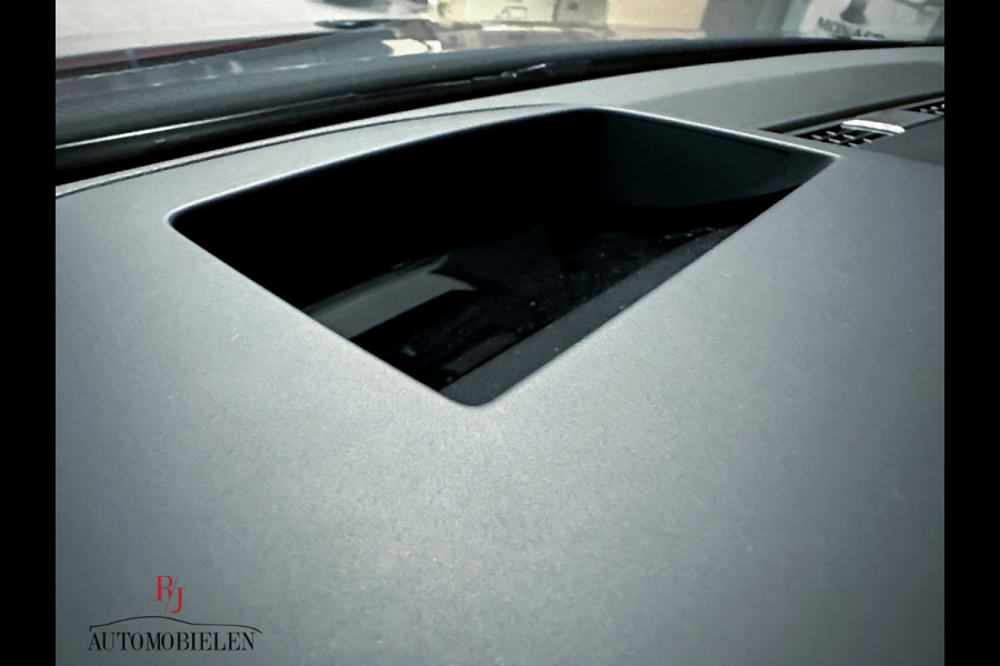 Volkswagen Golf 8 2.0 TSI R 4Motion Performance Akrapovic|Leder|HUD|H/K|Memory|BTW