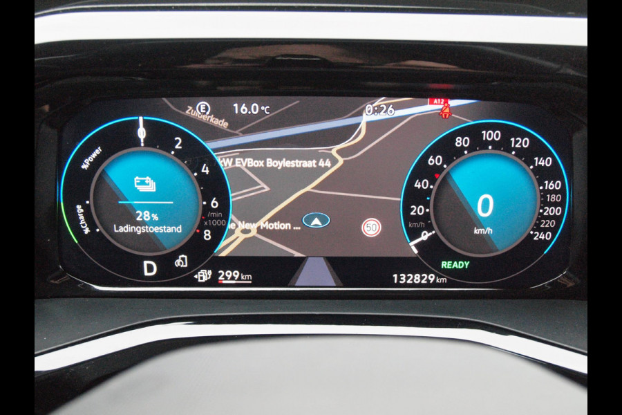 Volkswagen Multivan 1.4 eHybrid L2H1 Life | 7 persoons | Camera | Apple Carplay | NL-Auto |