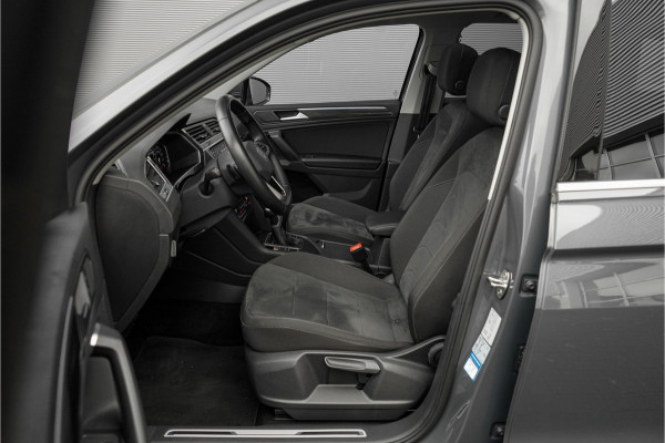 Volkswagen Tiguan 1.4 TSI eHybrid Elegance DSG Pano ACC Camera Trekhaak