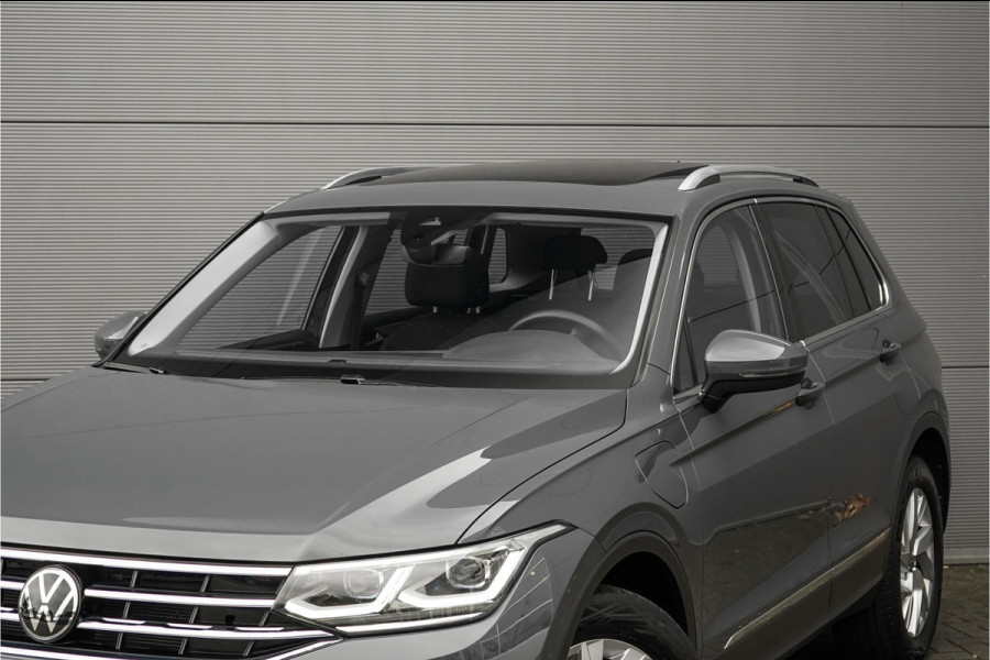 Volkswagen Tiguan 1.4 TSI eHybrid Elegance DSG Pano ACC Camera Trekhaak