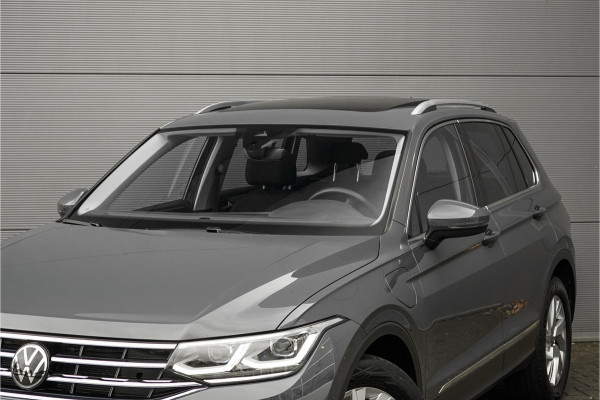 Volkswagen Tiguan 1.4 TSI eHybrid Elegance DSG Pano ACC Camera Trekhaak