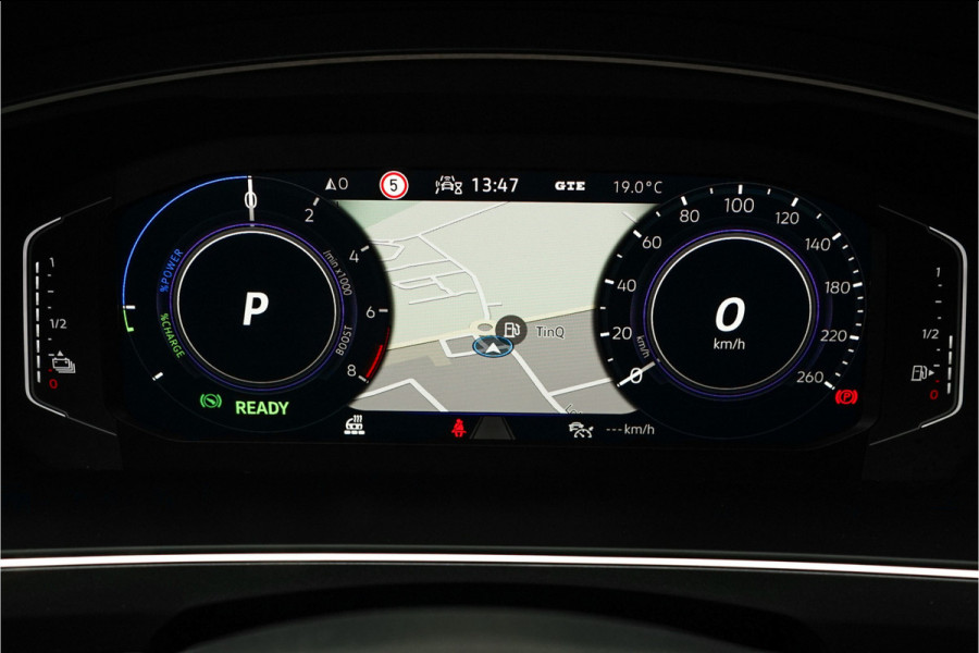 Volkswagen Tiguan 1.4 TSI eHybrid Elegance DSG Pano ACC Camera Trekhaak