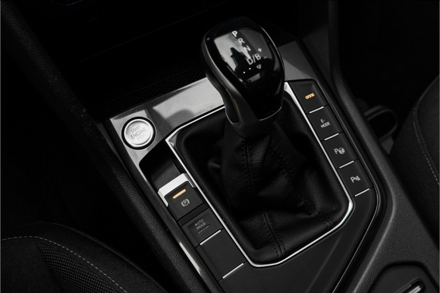 Volkswagen Tiguan 1.4 TSI eHybrid Elegance DSG Pano ACC Camera Trekhaak
