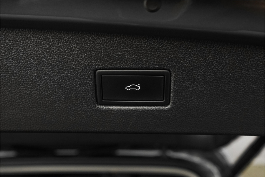 Volkswagen Tiguan 1.4 TSI eHybrid Elegance DSG Pano ACC Camera Trekhaak