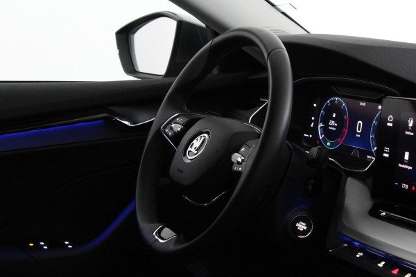 Škoda Octavia Combi 1.0 e-TSI Ambition > Trekhaak/Camera/Stoelverwarming/Sfeerverlichting.... | 4353|