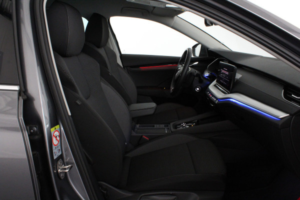 Škoda Octavia Combi 1.0 e-TSI Ambition > Trekhaak/Camera/Stoelverwarming/Sfeerverlichting.... | 4353|