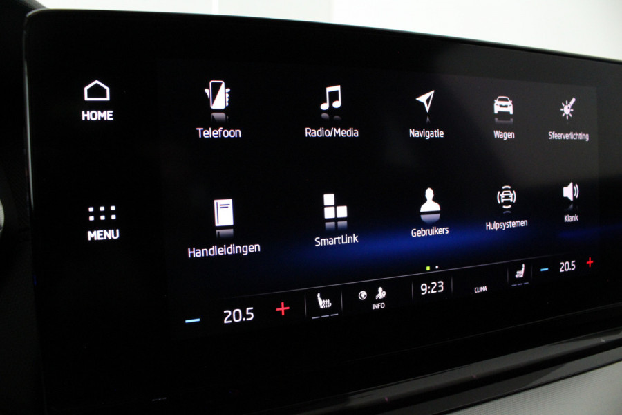 Škoda Octavia Combi 1.0 e-TSI Ambition > Trekhaak/Camera/Stoelverwarming/Sfeerverlichting.... | 4353|