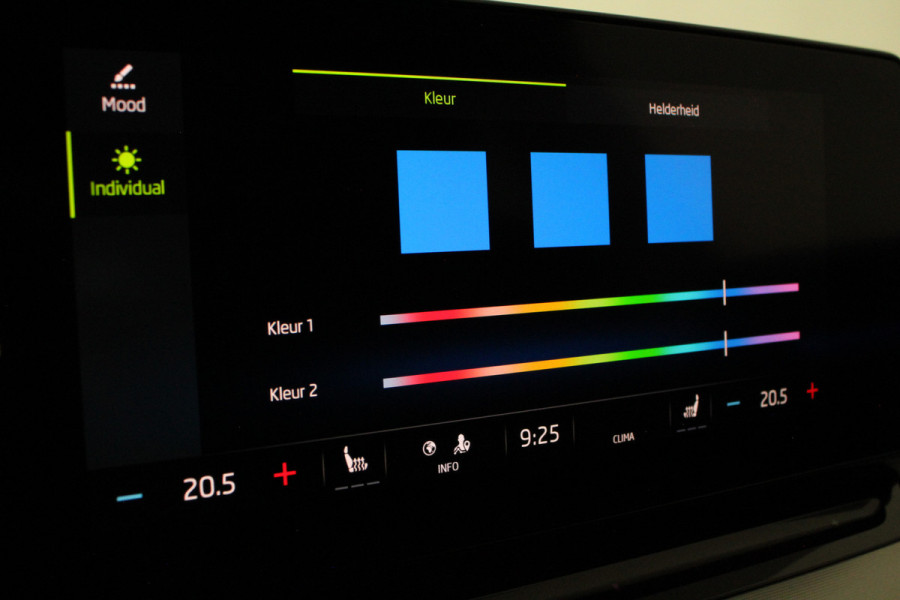 Škoda Octavia Combi 1.0 e-TSI Ambition > Trekhaak/Camera/Stoelverwarming/Sfeerverlichting.... | 4353|