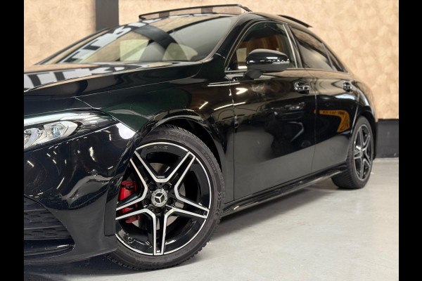 Mercedes-Benz A-Klasse 200 d Premium Plus Limo AMG Night | Pano | Burmester | Camera