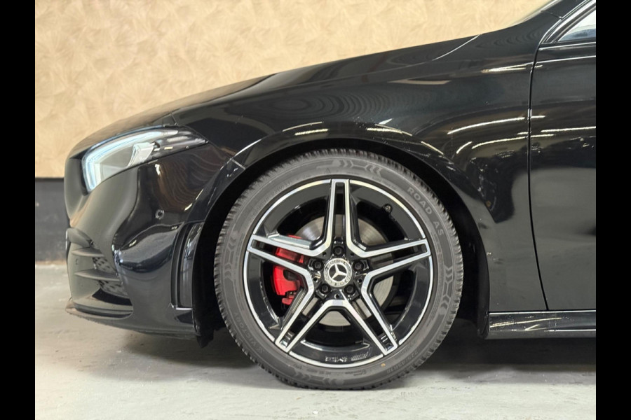 Mercedes-Benz A-Klasse 200 d Premium Plus Limo AMG Night | Pano | Burmester | Camera