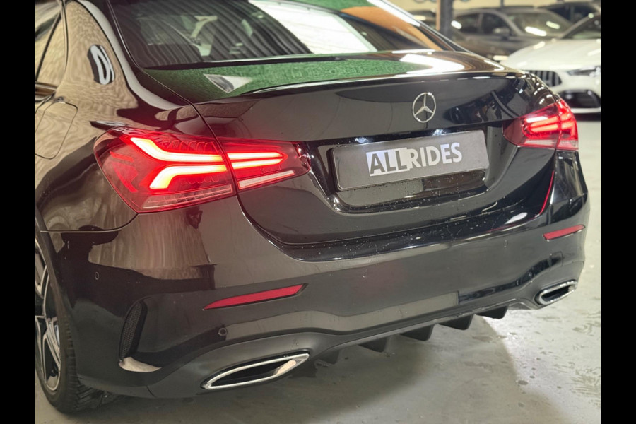Mercedes-Benz A-Klasse 200 d Premium Plus Limo AMG Night | Pano | Burmester | Camera