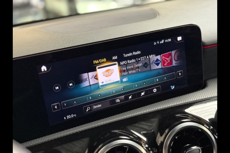 Mercedes-Benz A-Klasse 200 d Premium Plus Limo AMG Night | Pano | Burmester | Camera