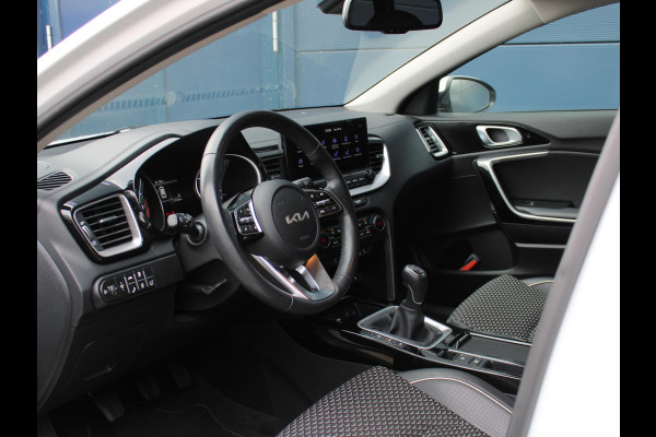 Kia Ceed Sportswagon 1.0 T-GDi DynamicPlusLine | Trekhaak| Climate control | Stoel en stuurverwarming | Keyless entry | Kia Ceed Sportswagon 1.0 T-GDi DynamicPlusLine | Trekhaak| Climate control | Stoel en stuurverwarming | Keyless entry |